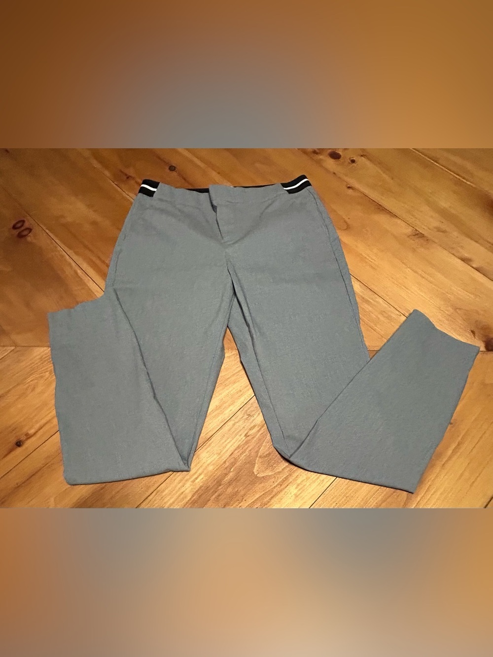 Maurices Light Gray women’s Chinos with Contrast Waistband